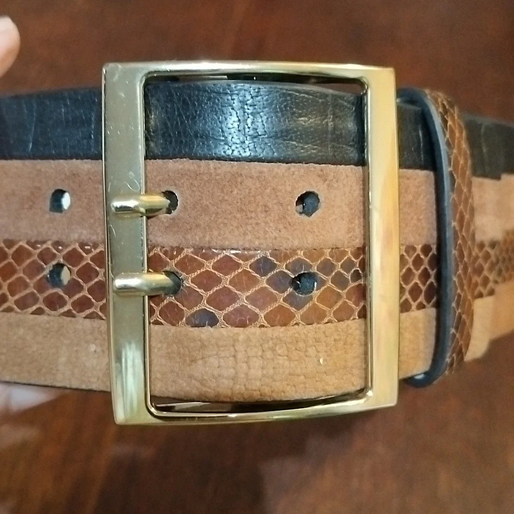White House Black Market belt 1029FHC1 - Picture 4 of 7